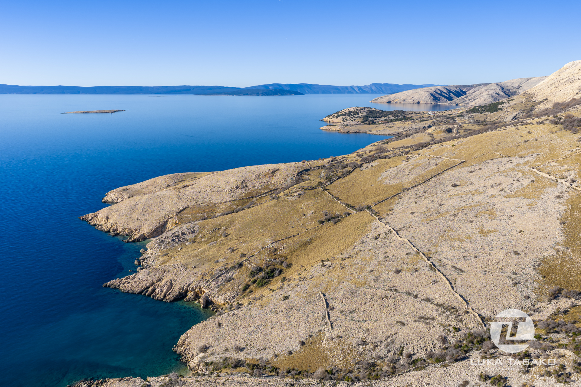 pješačka-staza-baška-stara-baška-luka-tabako-photography (104)