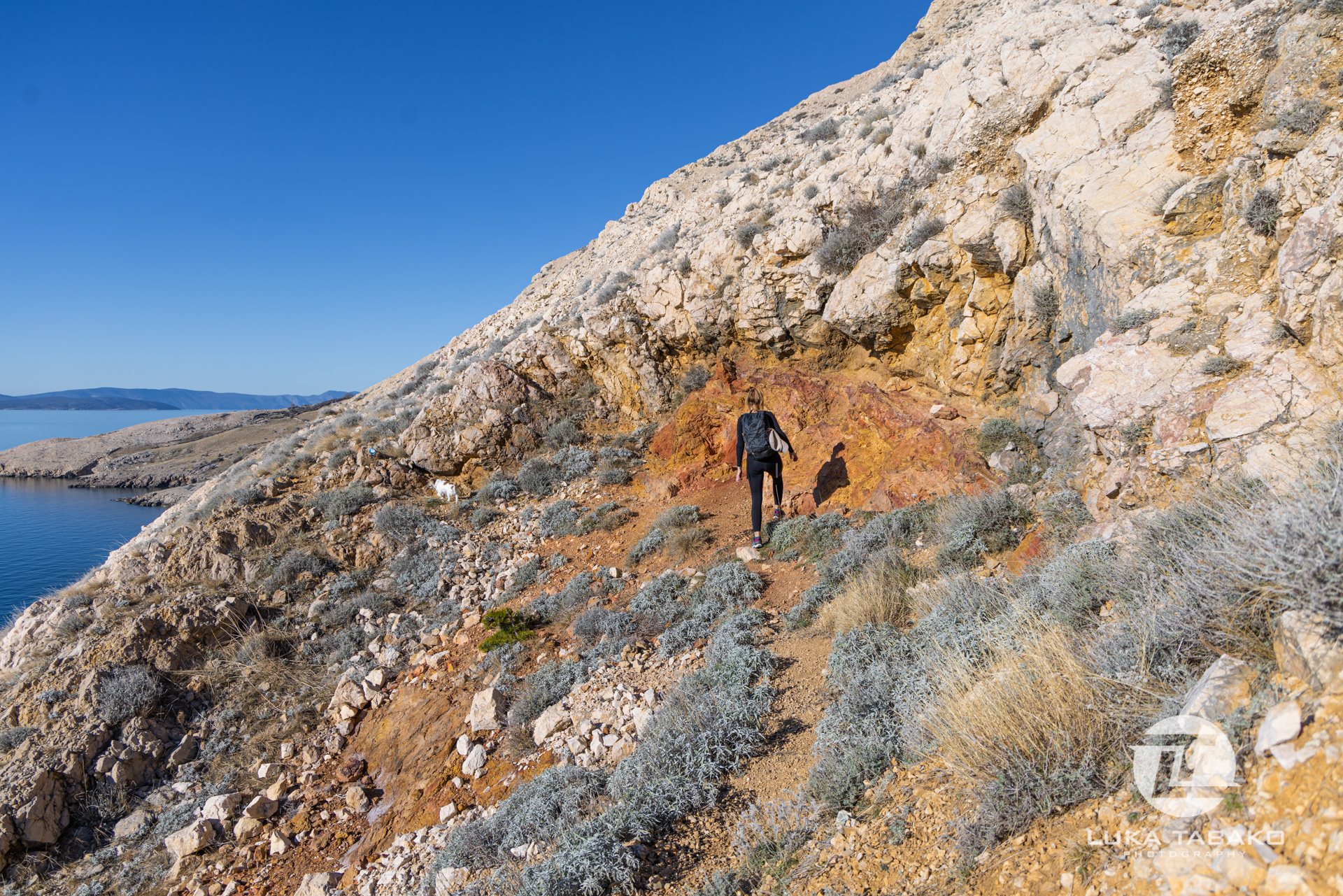 pješačka-staza-baška-stara-baška-luka-tabako-photography (145)