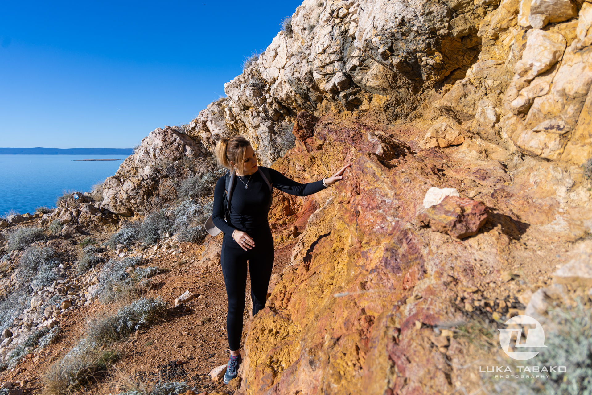 pješačka-staza-baška-stara-baška-luka-tabako-photography (146)