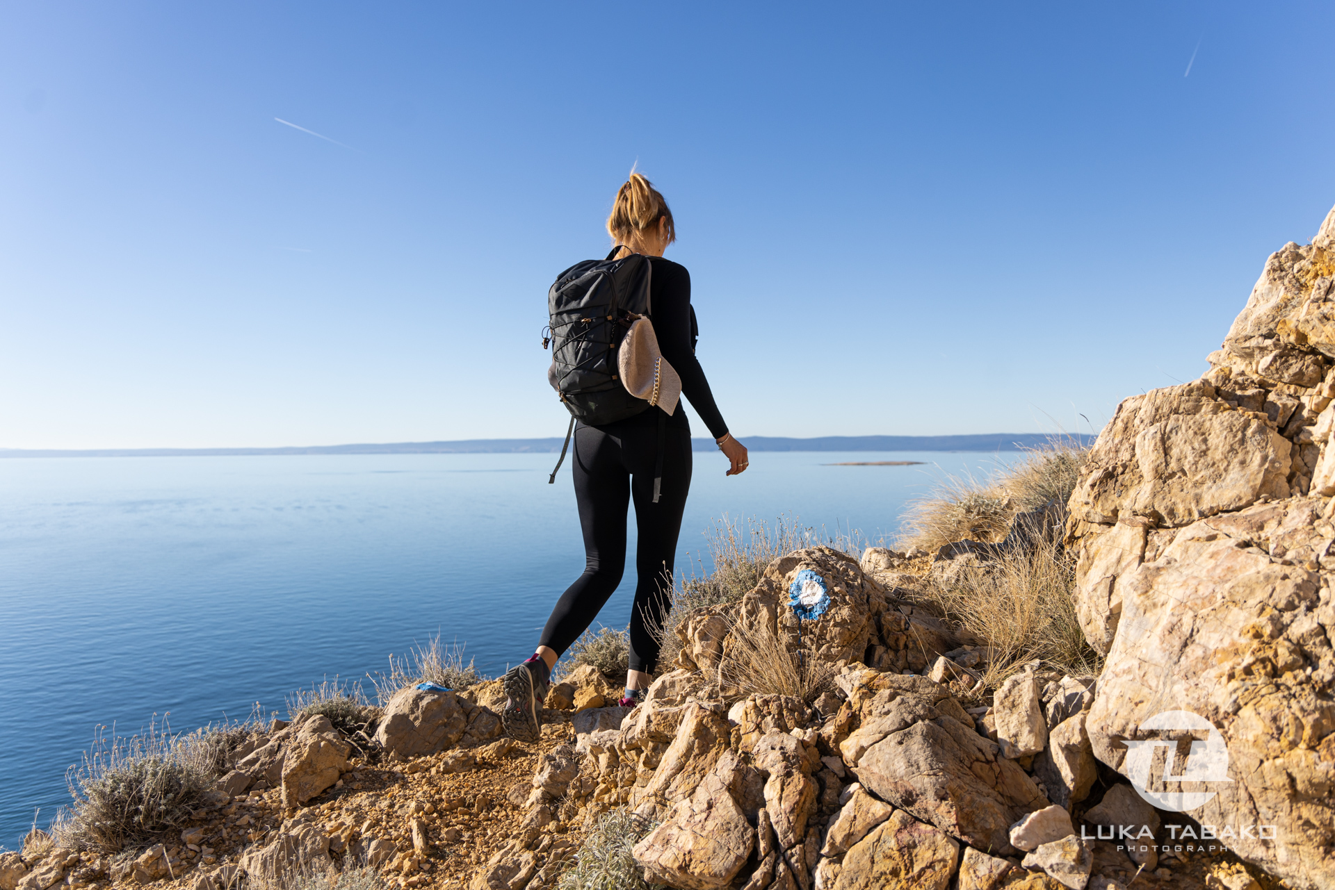 pješačka-staza-baška-stara-baška-luka-tabako-photography (147)