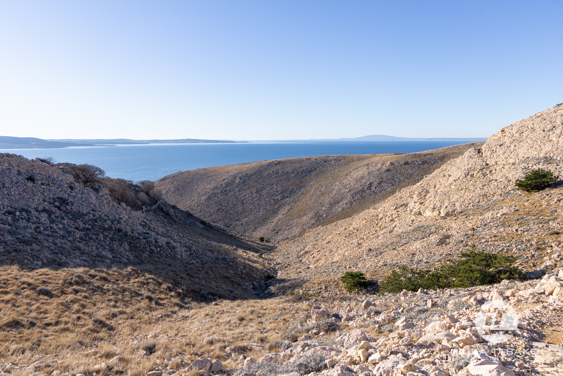 pješačka-staza-baška-stara-baška-luka-tabako-photography (23)