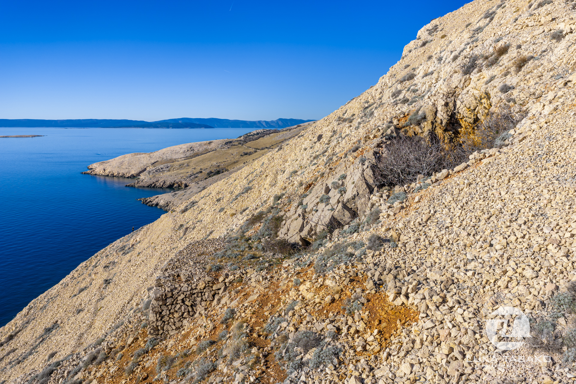 pješačka-staza-baška-stara-baška-luka-tabako-photography (98)